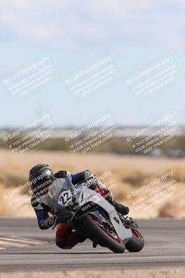 media/Nov-16-2025-Race Pace (Sun) [[8c5fa54630]]/Verified Riders/9-Turn 16 (150pm)/